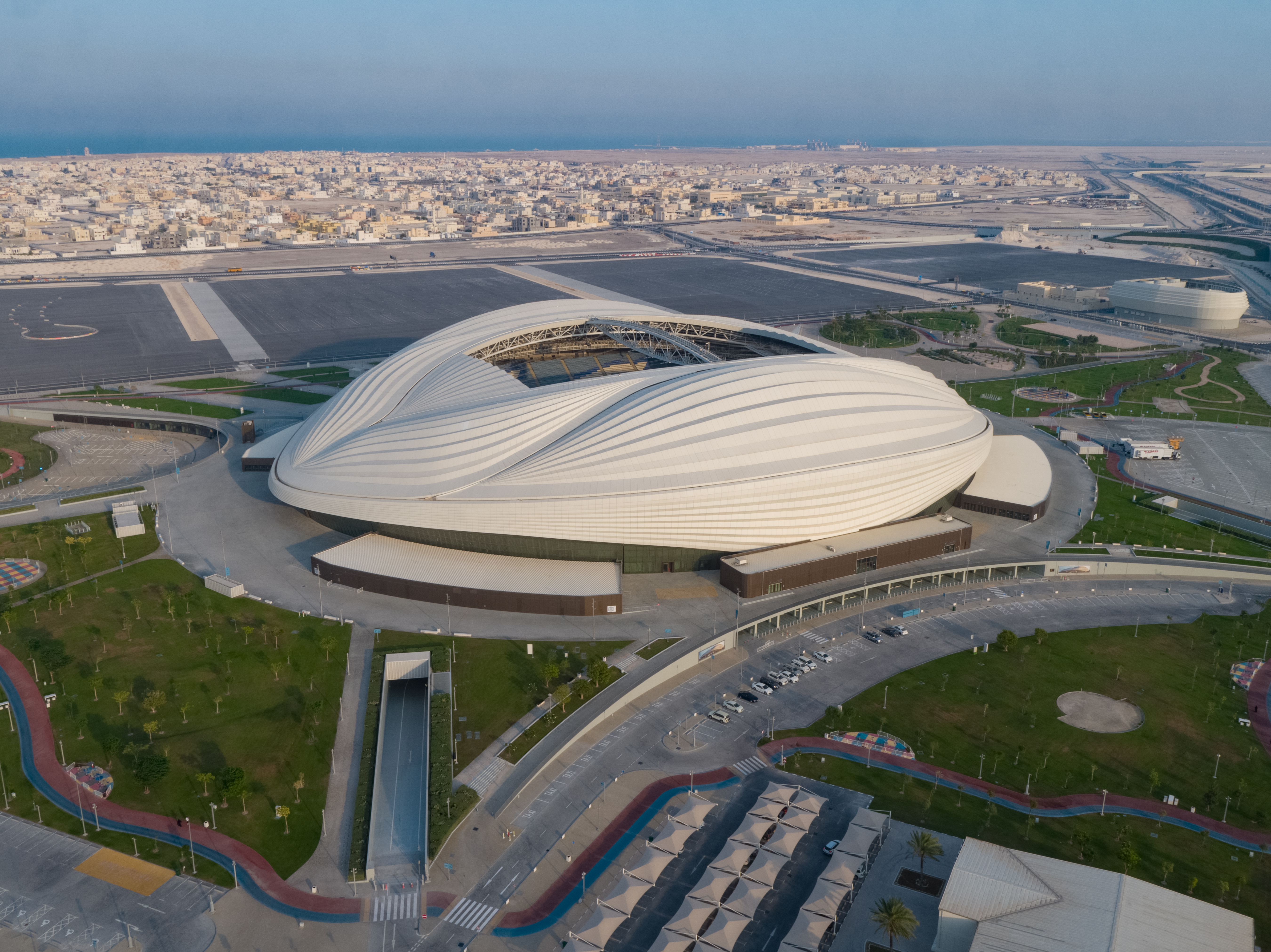Стадион Аль-Джануб — real photograph of Qatar, AL KHALIDIAH TOURISM private tours