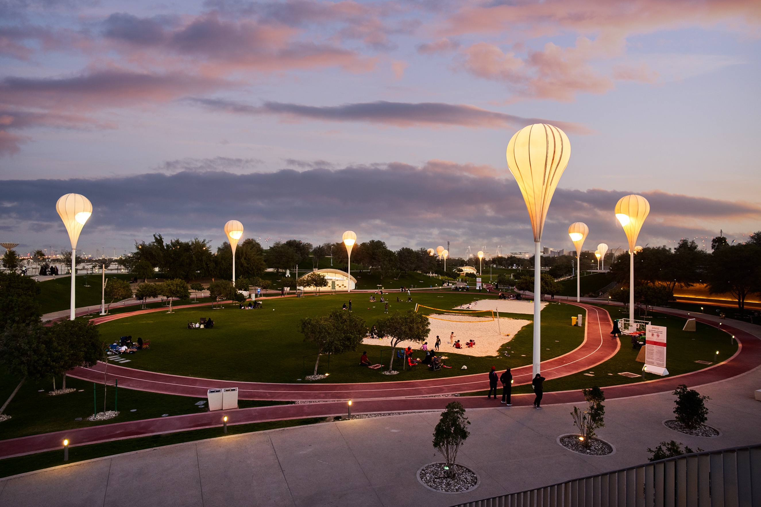Парк Oxygen Park — real photograph of Qatar, AL KHALIDIAH TOURISM private tours